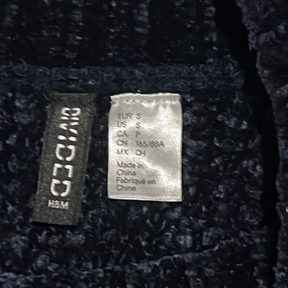 Divided Navy Blue Velvet Sweater WM S - Picture 3 of 3